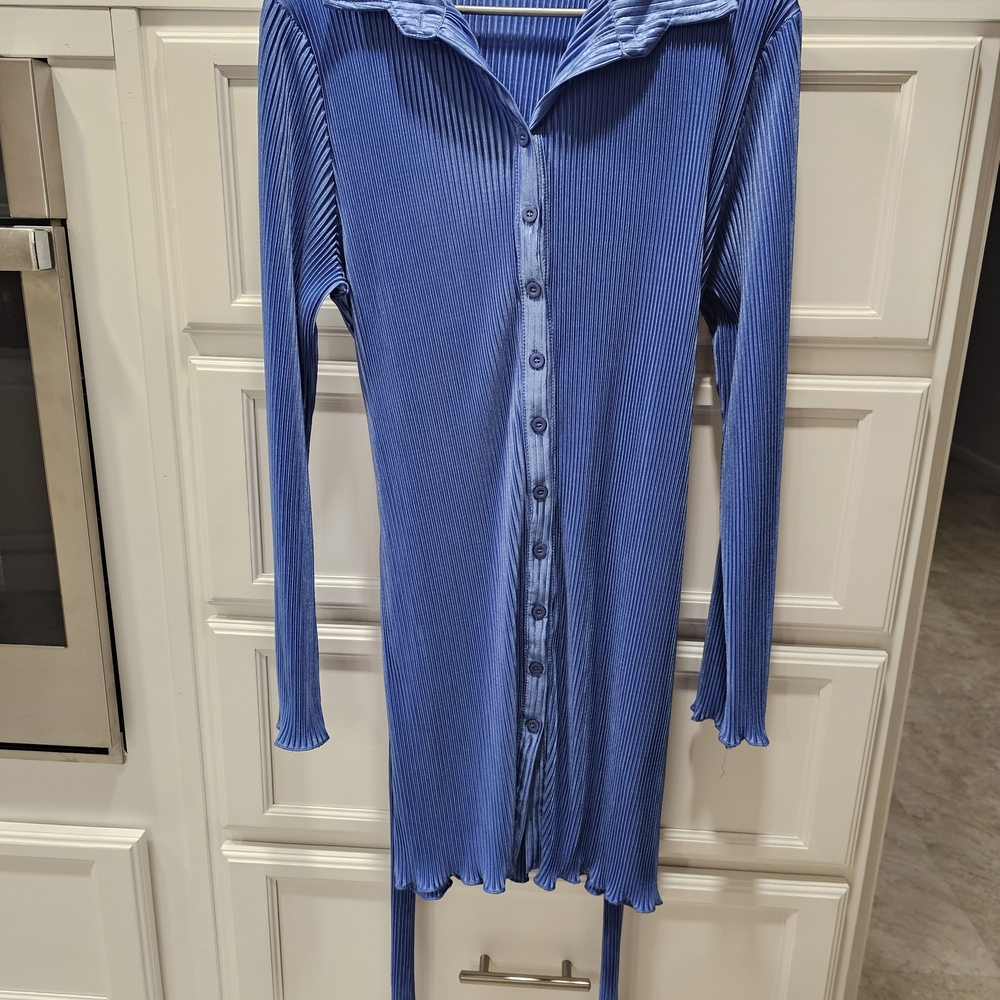 Blue Ribbed Button-Up Dress - Picture 4 of 5